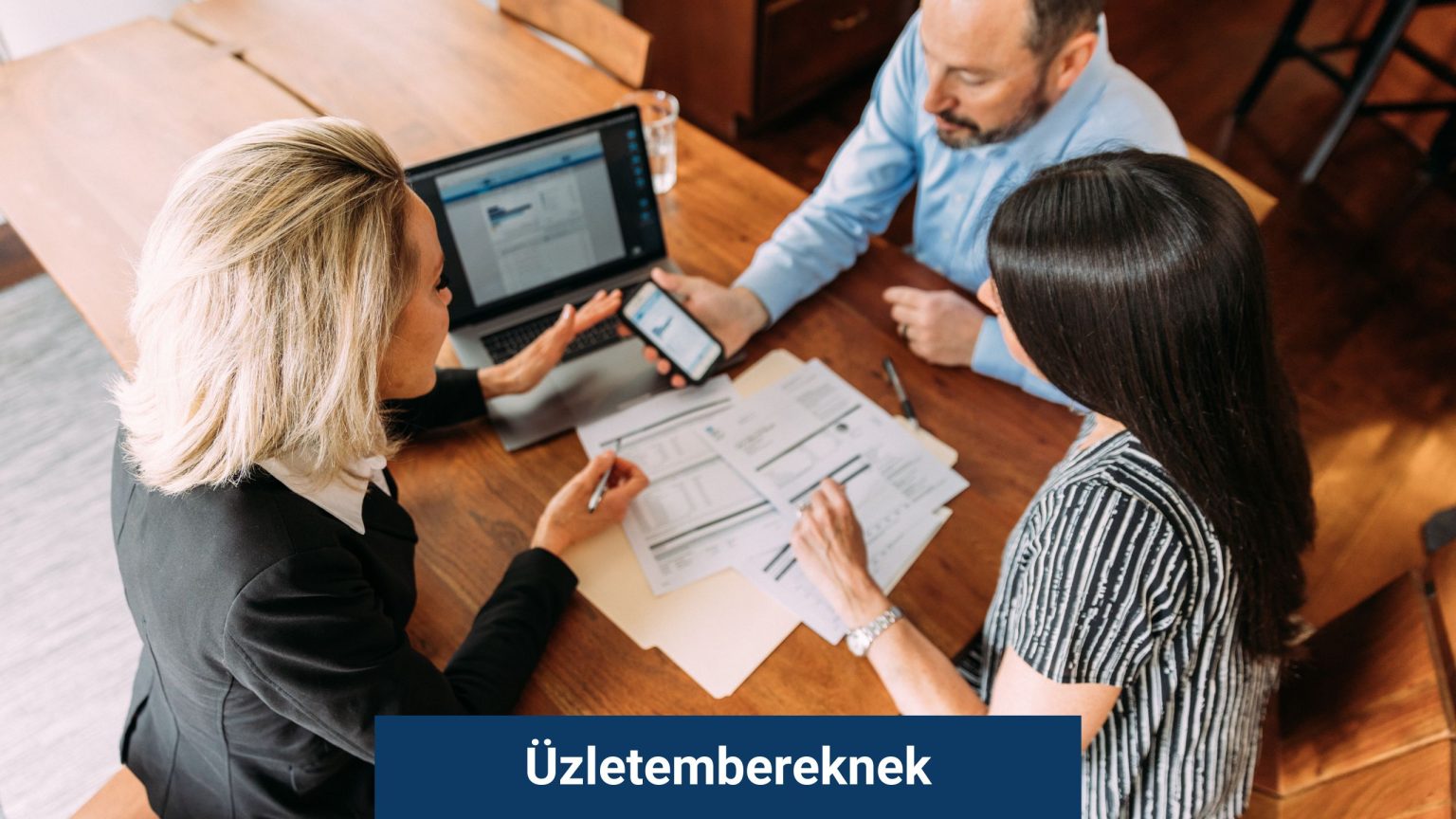 uzletembereknek-office.jpg